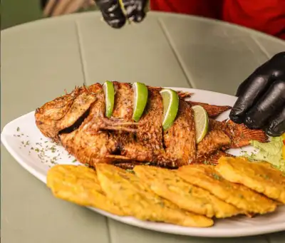 Tilapia roja Al Vapor